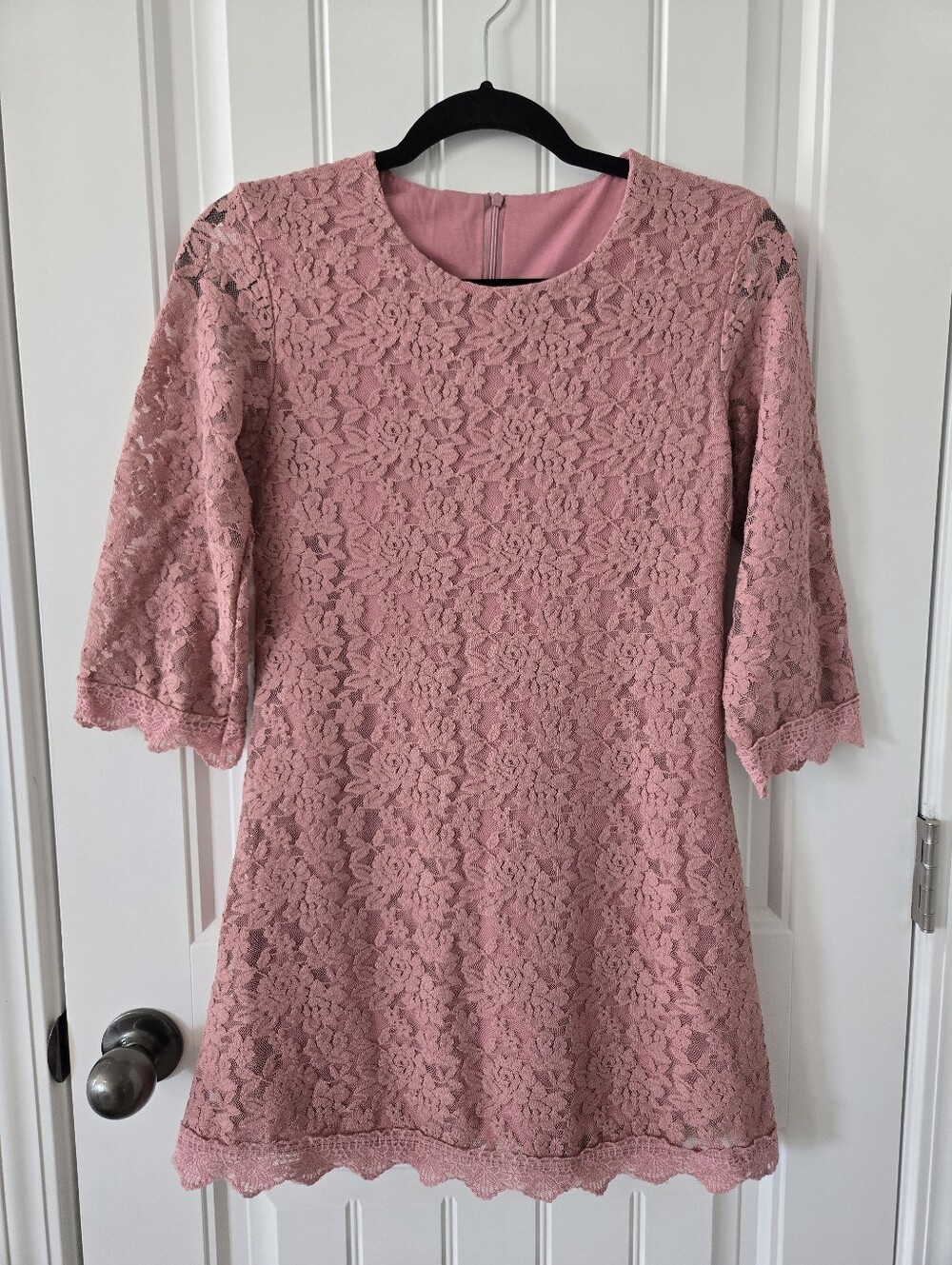 Women's Pink Lace Shift Dress